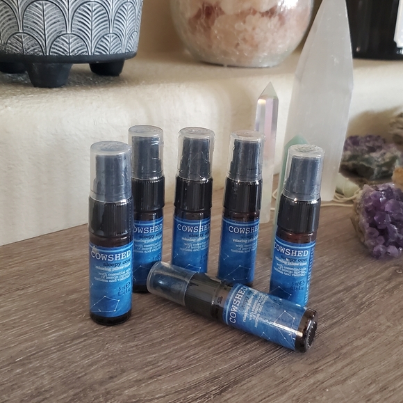 Set of 6 Mini Cowshed Relaxing mist - Picture 2 of 6